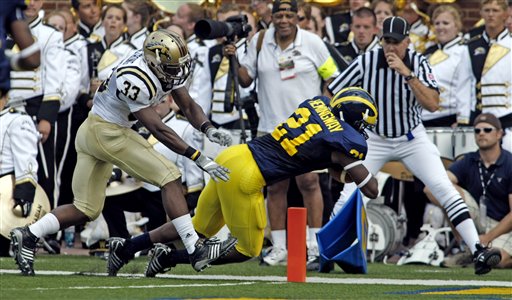 Junior Hemingway Returns Better Than Ever With 2 touchdown Game In 