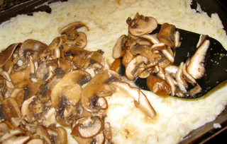 lampmanmushroomsmashedpotatoes.jpg
