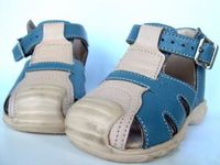 Shawbabyshoes.jpg