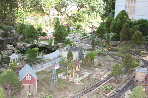 FrontierTrainWindmill