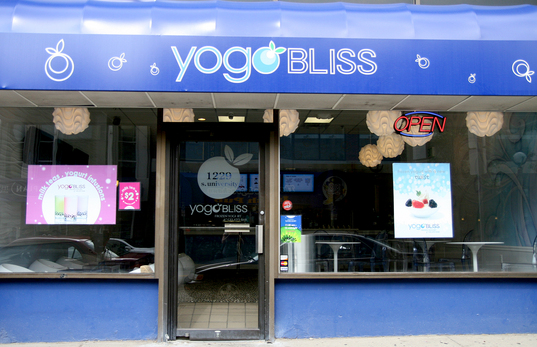 092209_ENT_Yogobliss_AJC_01.JPG