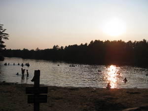 Bondielatesummerlake.JPG