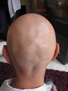 valo_pinkribbonhead.JPG