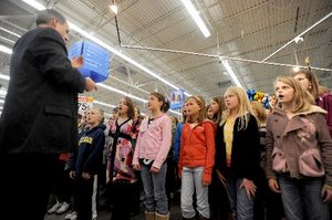 101409Walmartchoir.JPG