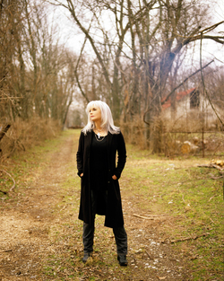 EmmylouHarrisVertical.jpg