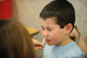 111409-SWINE-FLU-CLINIC-Jackson-Peiter.JPG