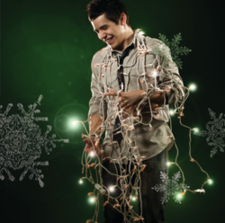 David-Archuleta-Christmas-From-The-Heart-Green.png
