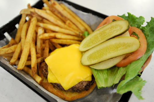 Great-Plains-Burger-Co-Burger.JPG