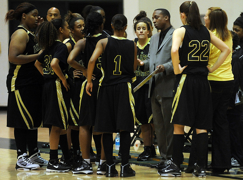 12-10 Huron girls bball.jpg