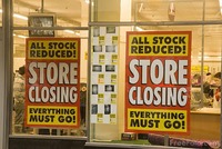 812_27_8458---Woolworths-store-closing_web.jpg