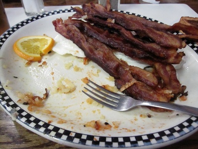bomber-breakfast1.jpg