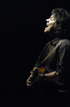 Jeff-Tweedy-2009-Ann-Arbor-Folk-Festival.JPG