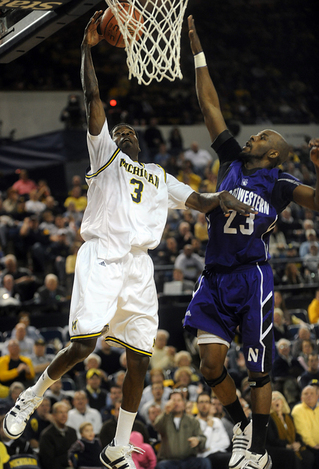 MANNY-HARRIS-011010.jpg