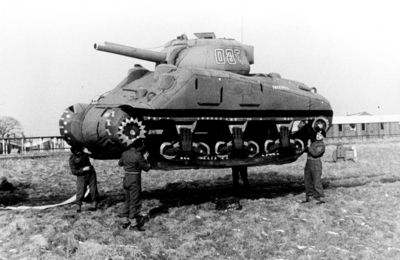 GA162Menlifitingtank.jpg