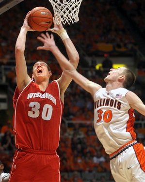 Jon Leuer