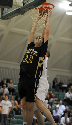 dexter-lamore-dunk.jpg