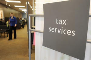 Thumbnail image for 041310-AJC-taxes-h-and-r-bl.JPG