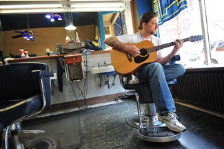 Guitar_barber_shop.jpg