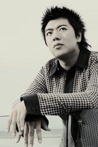 Lang-Lang-3-by-Philip-Glaser.jpg