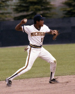 medium_070209LARKIN.jpg