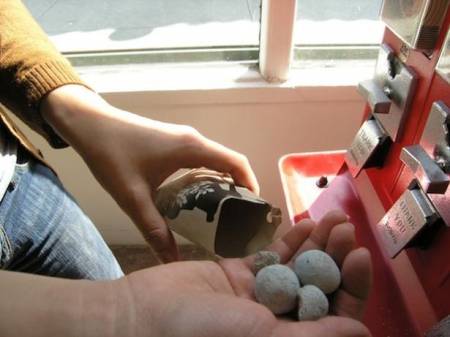 seed gumball machine small.jpg