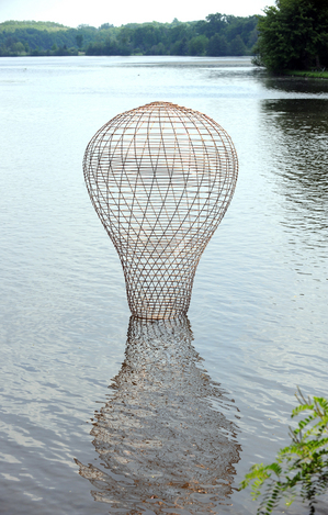 052710_RIVER_SCULPTURE_1_LO.JPG.jpeg