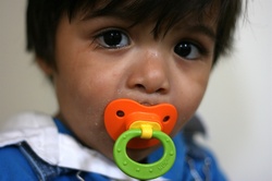 kid-pacifier.jpg