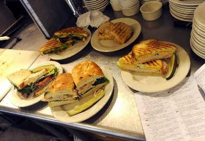 060210_CAFE_LUWAK_2-4_LON.JPG.jpeg
