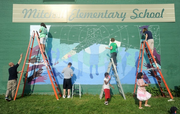 Mitchell-Elementary-Mural-AJC.jpg