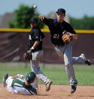 pion-huron-base2.JPG