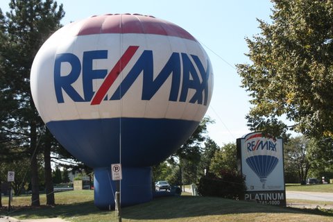 325eisenhowerpkwy.JPG