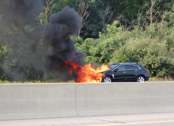 Car_fire_pittsfield1.JPG