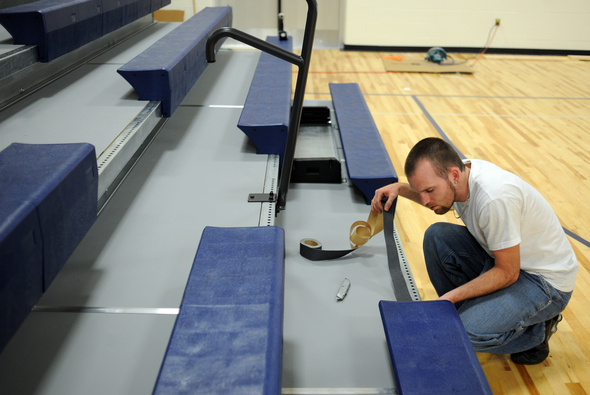 082610_NEWS_South_Meadows_M.JPG