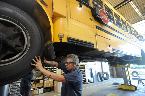 090310-AJC-bus-maintenance-.JPG.jpeg