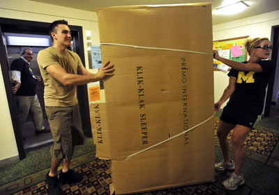 091110_NEWS_Move_In_MRM_01.jpg