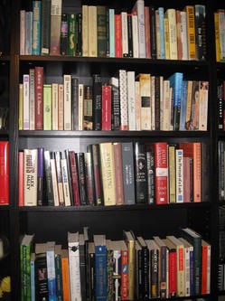 Books 001.jpg