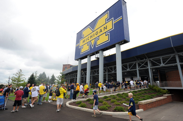 MICHIGAN-STADIUM.jpg