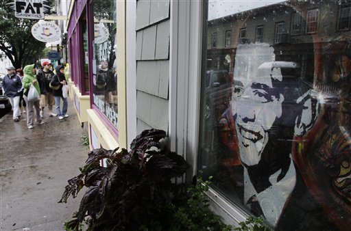 storefront_obama_ap.jpg