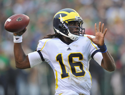 denard robinson_megaguide.jpg