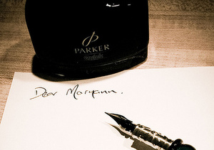 writing-a-gratitude-note.jpg