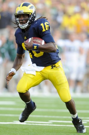 DENARD-ROBINSON-4.jpg