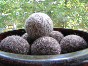 ThreeBoys-wool-dryer-balls-how-to