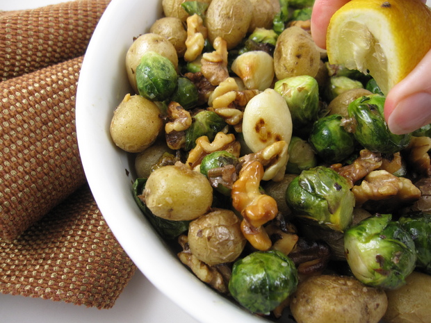 lampman-roasted-baby-brussels-sprouts-potatoes.JPG