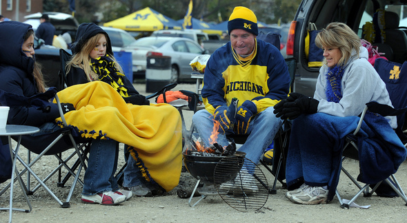 MICHIGAN-FANS.jpg