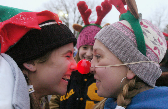 SALINEHOLIDAYPARADE1LT.JPG