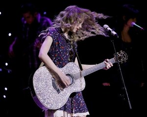 taylorswift.jpg