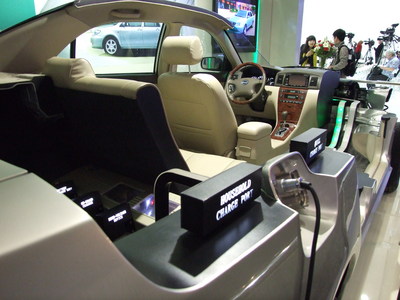 Chinese_electric_vehicle_BYD.JPG