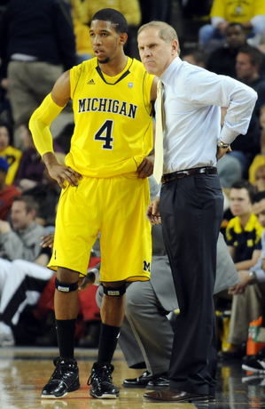 DARIUS-MORRIS.jpg darius morris. DARIUS-MORRIS.jpg