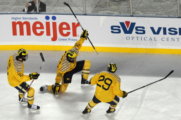 MICHIGAN-HOCKEY.jpg