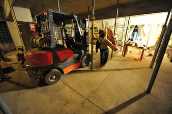 underground_parking_structure_Dec_11_2010_2.jpg